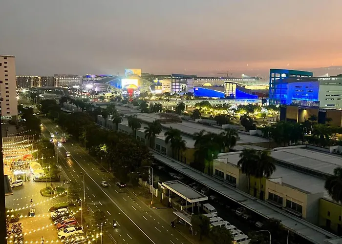 Staycation Pasay Near Airport & Mall Of 1168 Hébergement de vacances Manille